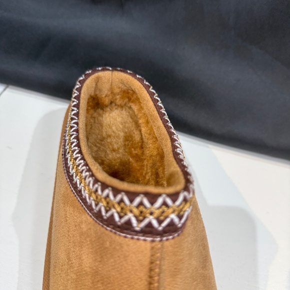 TAN  FUR PLATFORM SLIPPERS - Picture 5 of 6